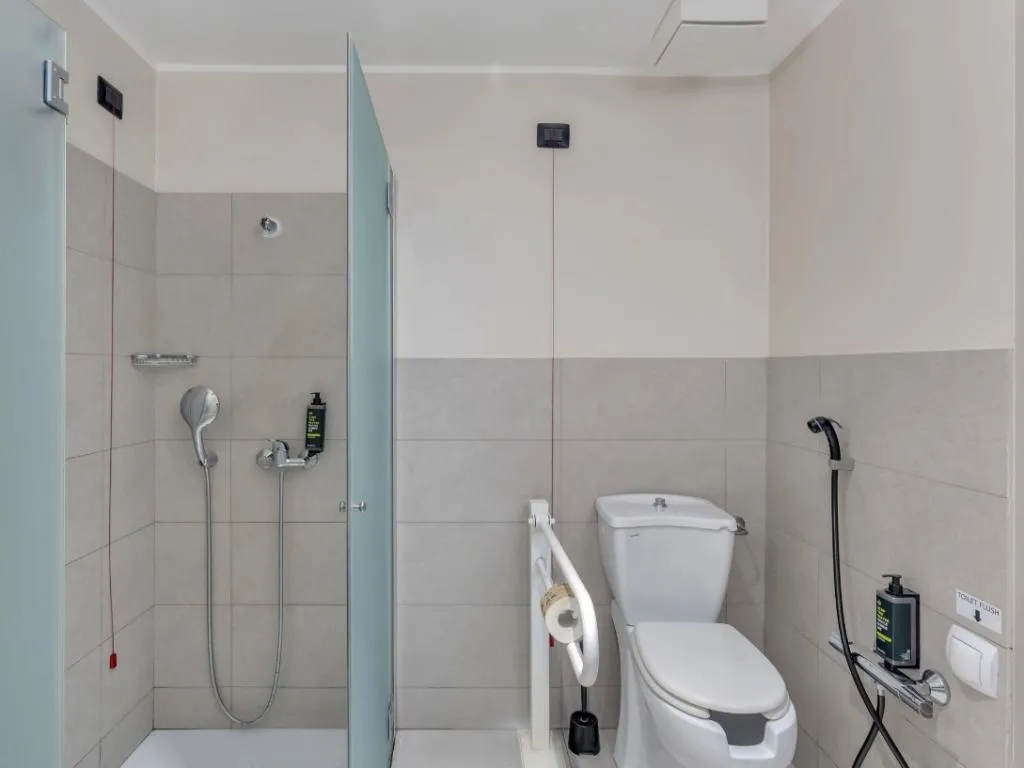 TWIN Accessible Room, B&B HOTEL Como Camerlata, Milan
