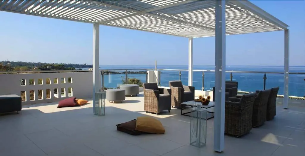 Terrace, Mare Dei Suites Hotel, Santorini