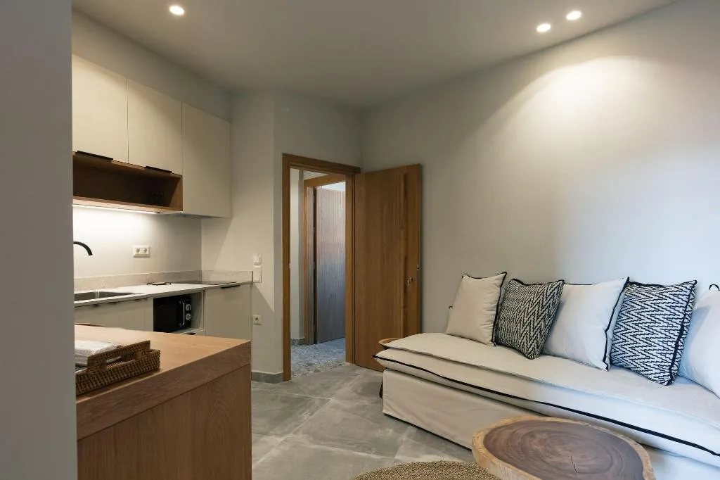 Room, Chapter 02 Gallery Suites, Crete