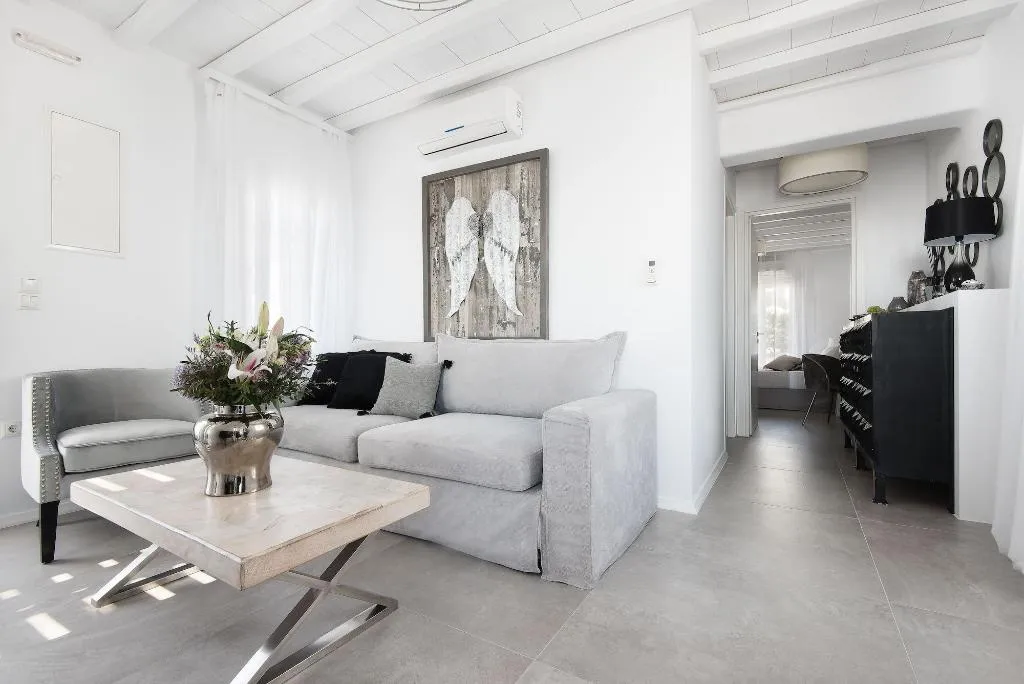 Room, Riva Suites, Mykonos