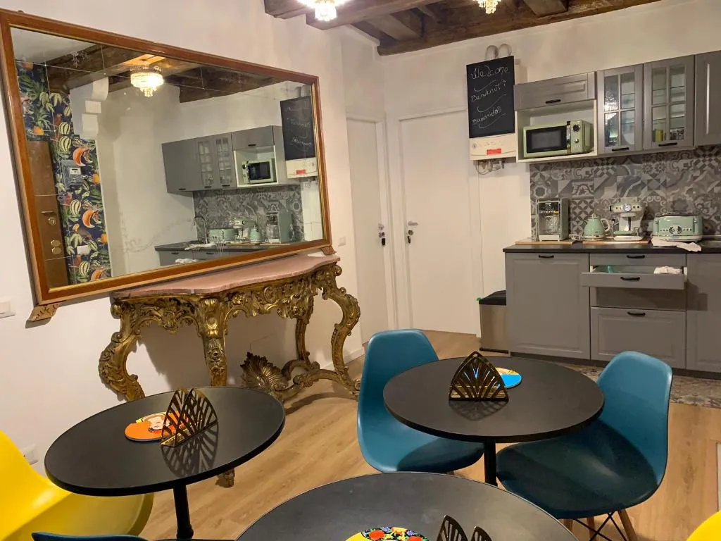 Restaurant, Guest House Ventisei Scalini A Trastevere, Rome