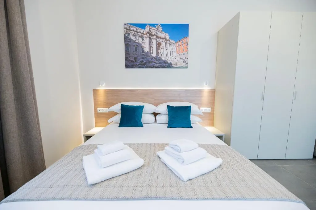 QUADRUPLE STANDARD Room, Imperium Suite Trevi, Rome