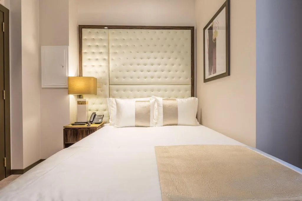 Room, Meraprime Gold Design Hotel, Lisbon