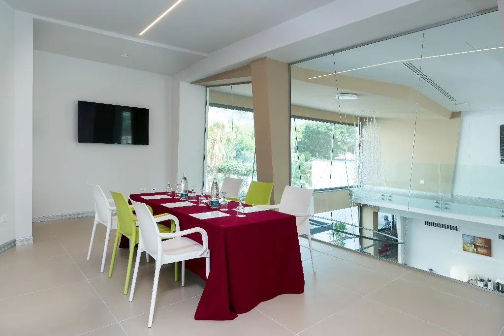 Conferences, Saracen Sands Hotel & Congress Centre, Palermo