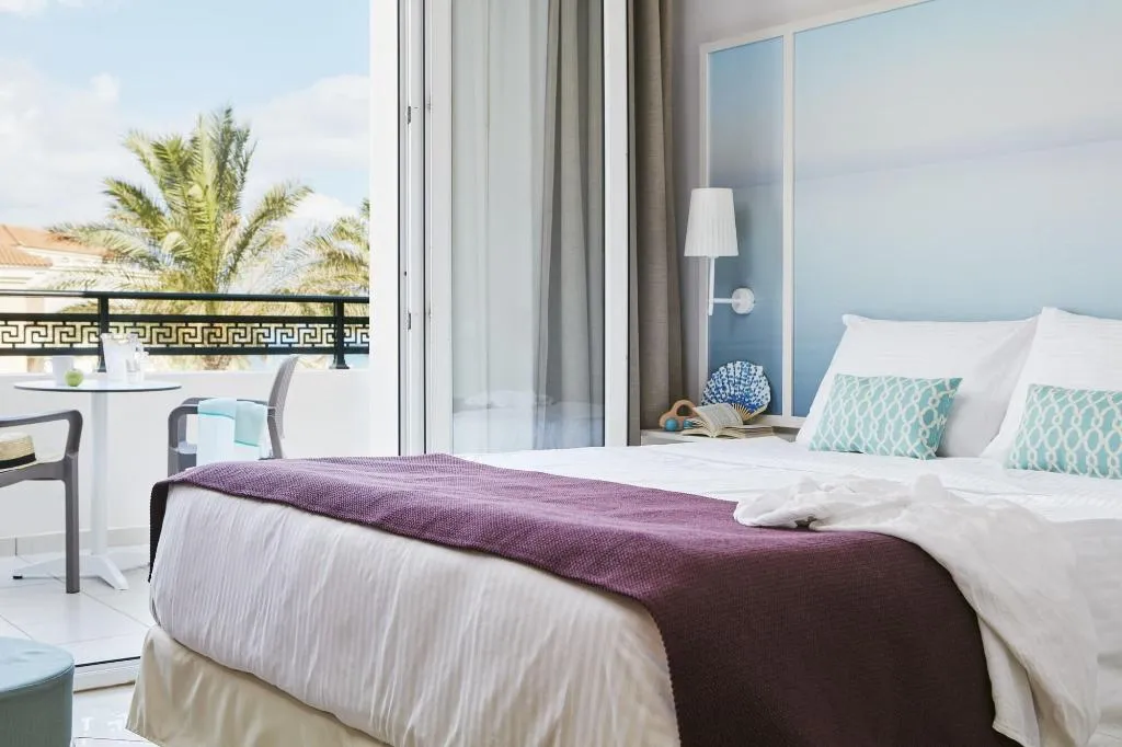 Room, Atlantica Caldera Beach, Crete