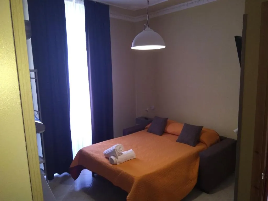 Room, Al Piazza Marina B&B, Palermo