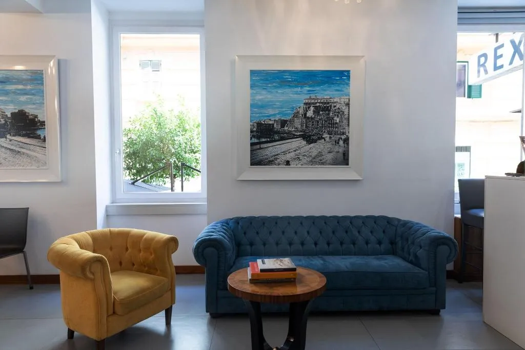 Lobby, Rex, Naples