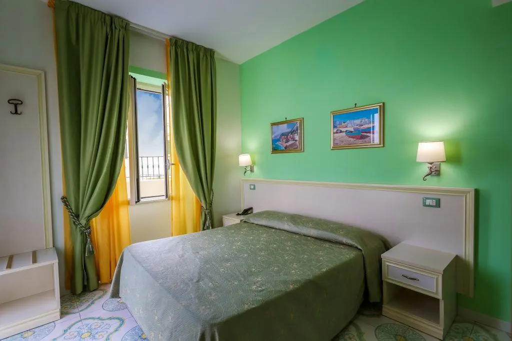 DOUBLE SEA VIEW WITH TERRACE Room, Hotel Rivamare, Naples