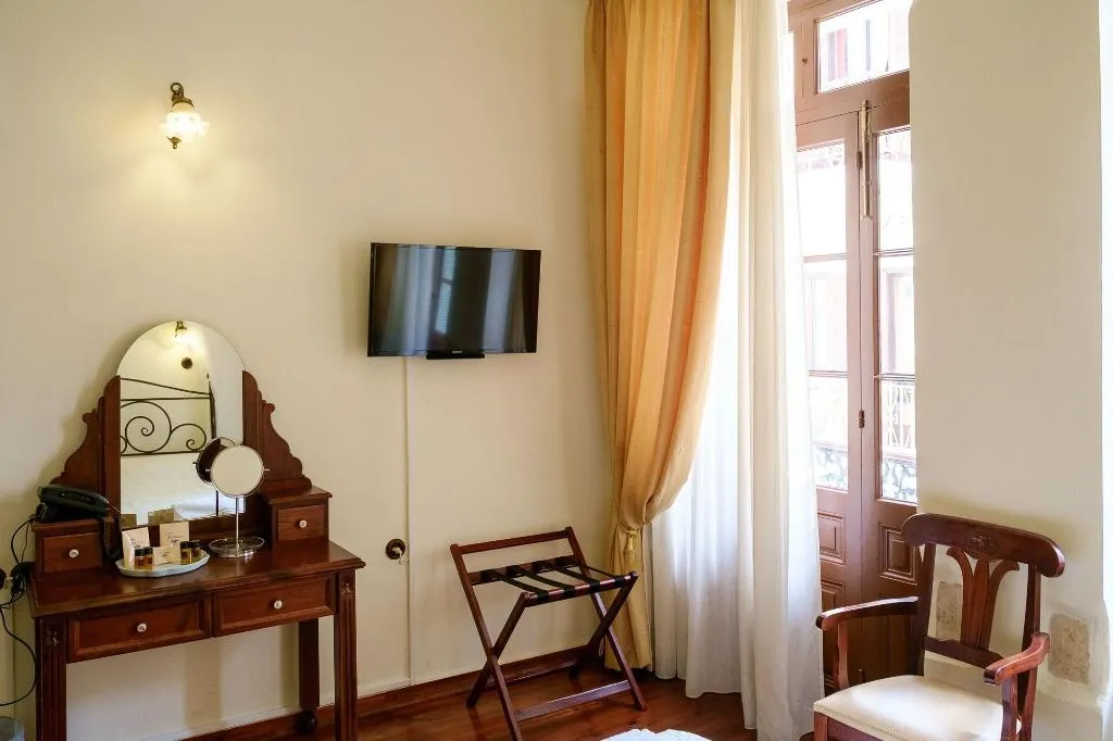 Room, Vilelmine, Crete