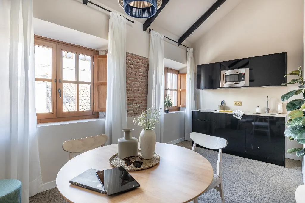 STUDIO ONE BEDROOM WITH VIEWS Room, Libere Malaga Teatro Romano, Costa Del Sol