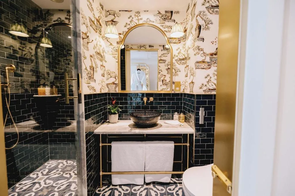Room, The Leinster, Dublin