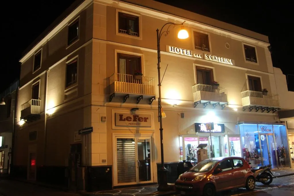 General view, Hotel Santa Caterina, Naples