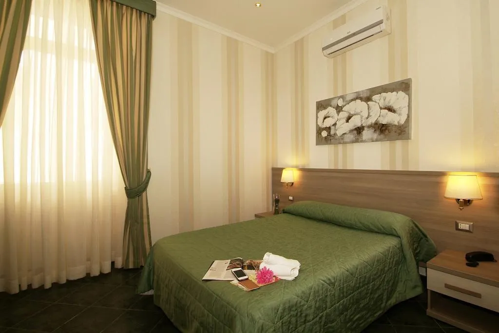 SINGLE STANDARD Room, Argentina, Rome