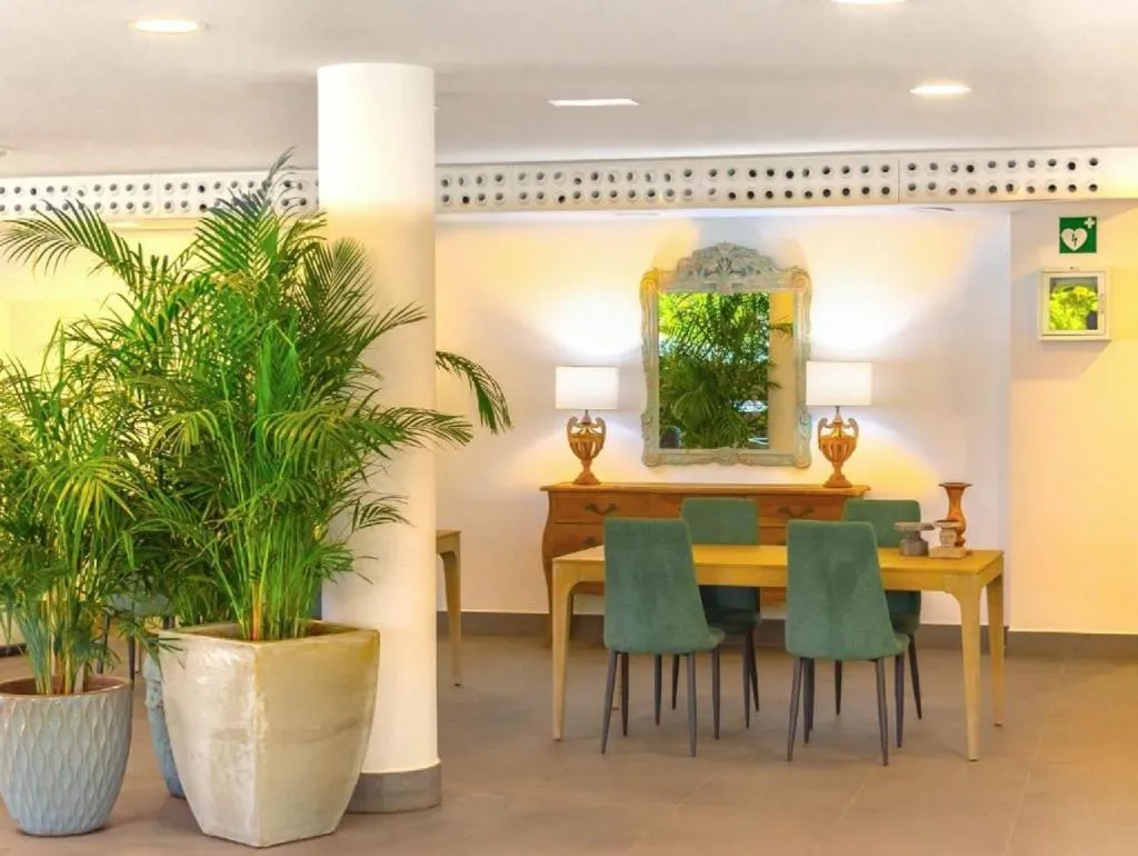 General view, Hyde Park Lane, Lanzarote