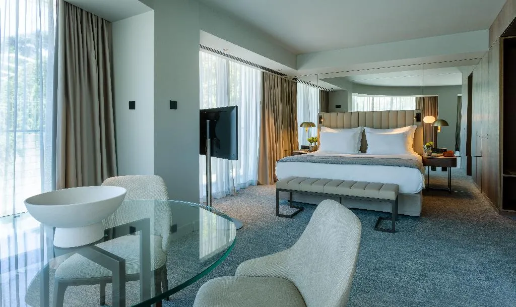 SUITE RIVER VIEW Room, Altis Porto, member of Preferred Hotels & Resorts, Porto