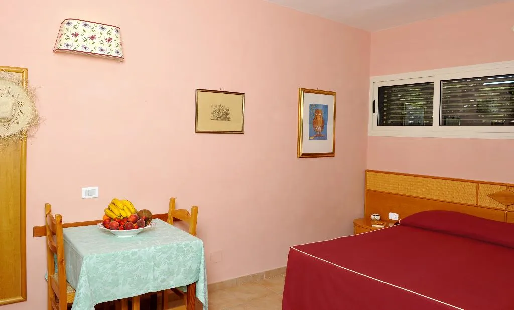 Room, La Serra Holiday Village & Beach Resort, Naples