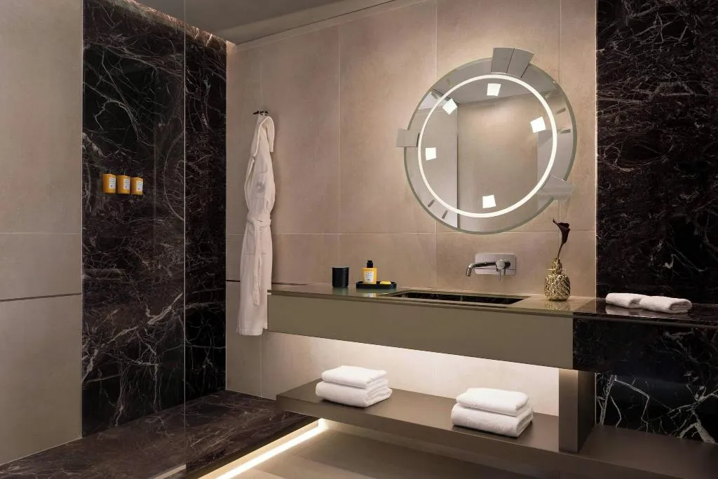 DOUBLE DELUXE KING BED Room, The Pantheon Iconic Rome Hotel, Rome