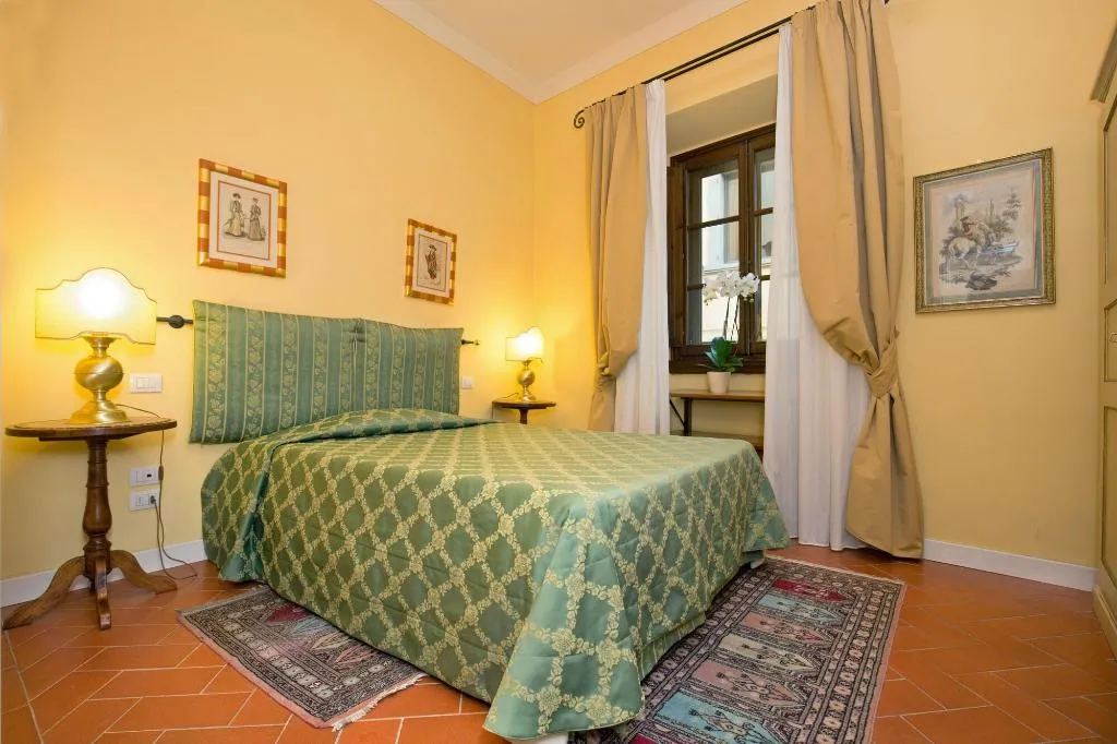 Room, La Casa Del Garbo Luxury Rooms Suite, Florence