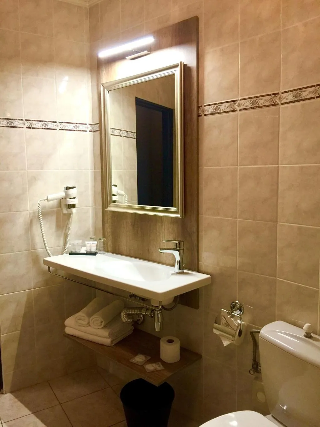 Room, Davinci, Prague