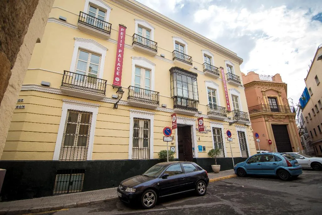 General view, Petit Palace Santa Cruz, Seville