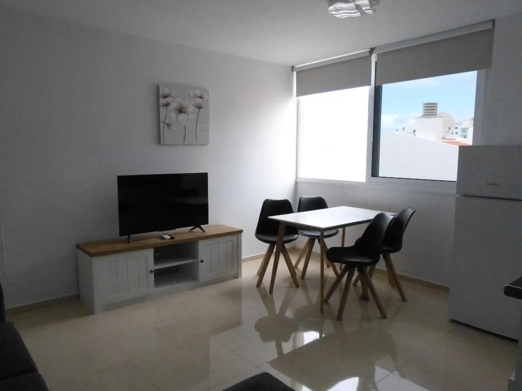 APARTMENT TWO BEDROOMS Room, Suncanarias Cristal Playa De La Arena, Tenerife