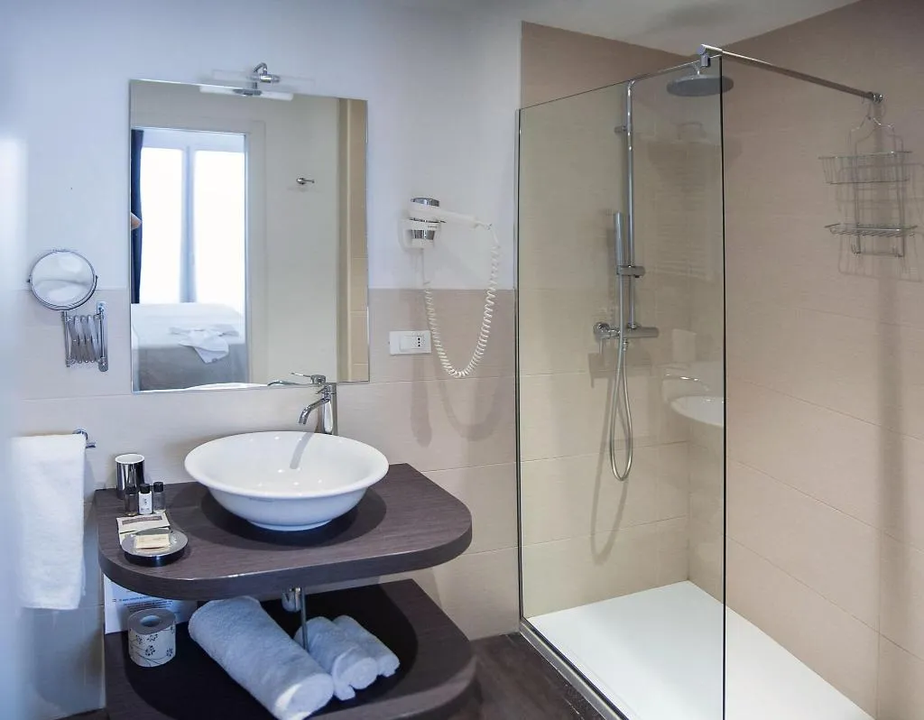 DOUBLE STANDARD Room, Studio Inn Centrale, Milan