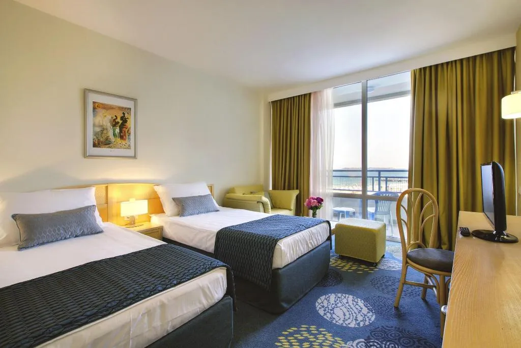 Room, Hotel Globus - Half Board, Bourgas