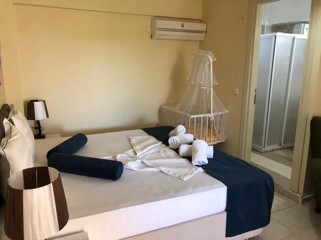 Room, Hotel Antonio, Izmir