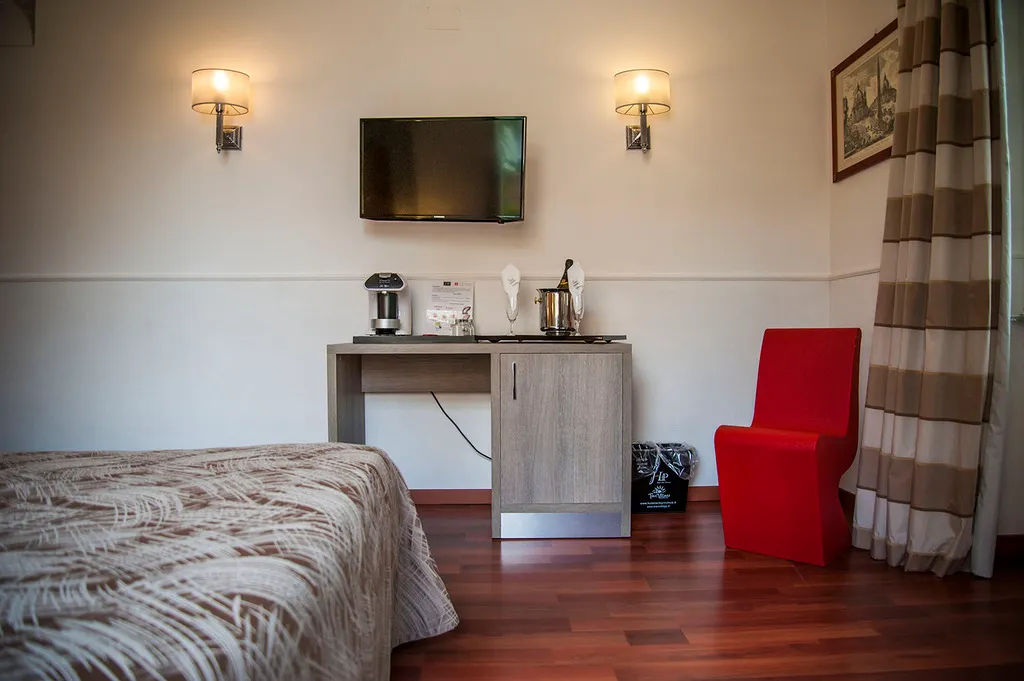General view, J Maluni City Hotel, Rome