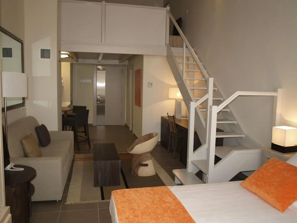 Room, Eco Alcala Suites, Madrid