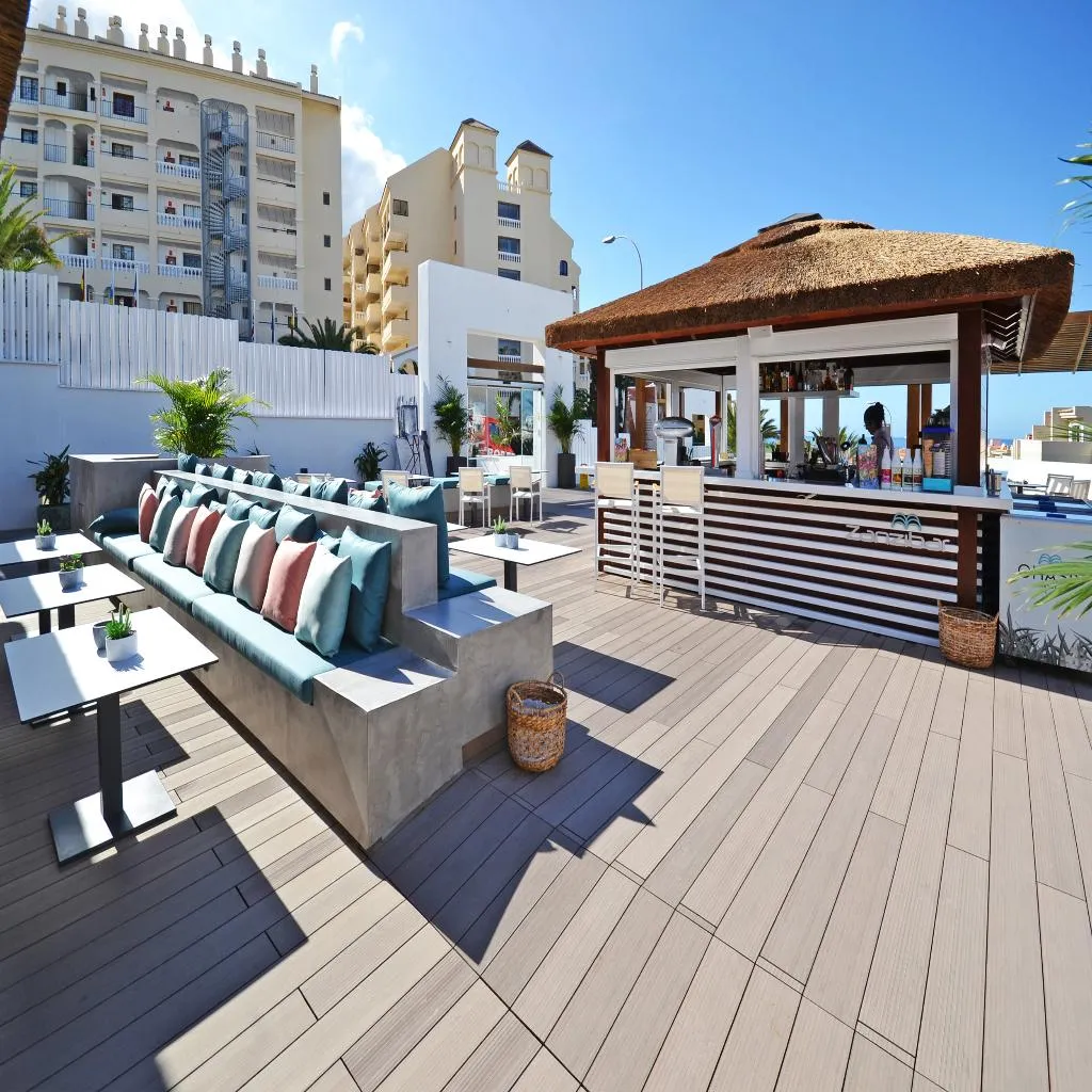 Terrace, Ohasis Apartments, Tenerife