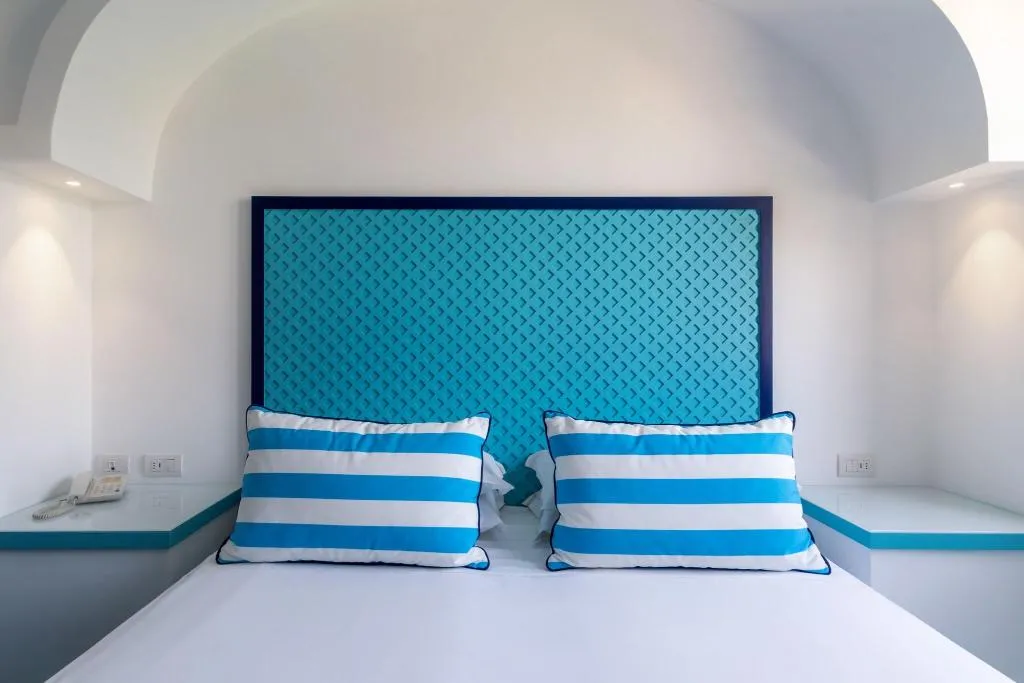 DOUBLE GARDEN VIEW Room, Hotel Mignon, Naples