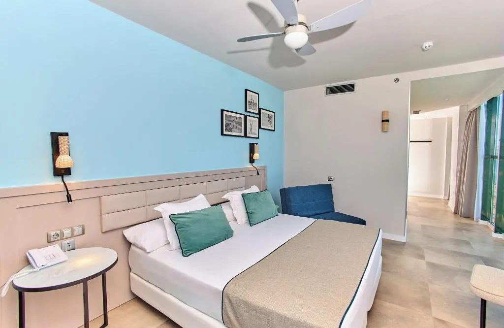 JUNIOR SUITE WITH DOUBLE BED Room, Leonardo Hotel Fuengirola Costa del Sol, Costa Del Sol