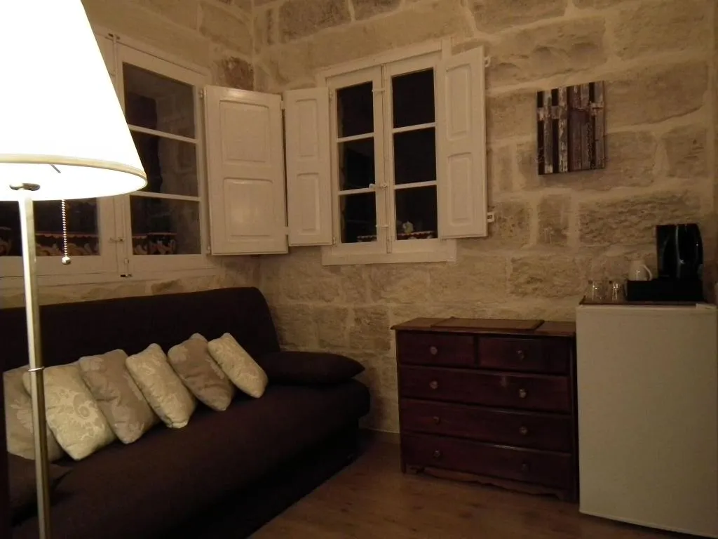 Room, Loggia Mariposa, Malta