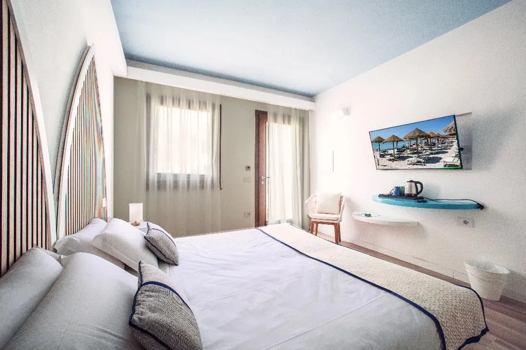 DOUBLE DELUXE SEA VIEW Room, New Barcavela Hotel, Cagliari