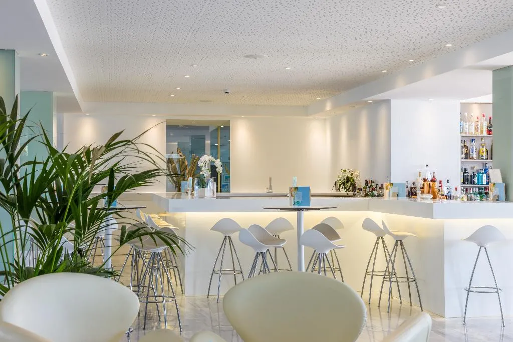 Bar, Playa Esperanza Suites, Majorca