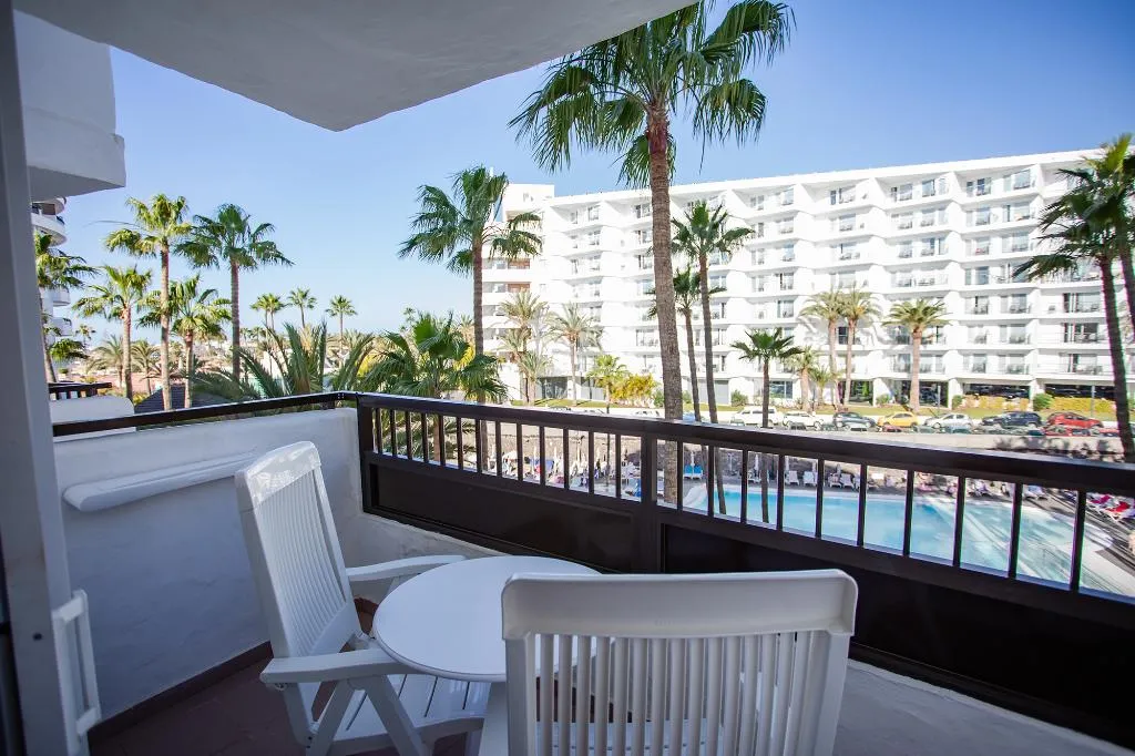 Double or Twin SUPERIOR Room, Servatur Waikiki, Gran Canaria