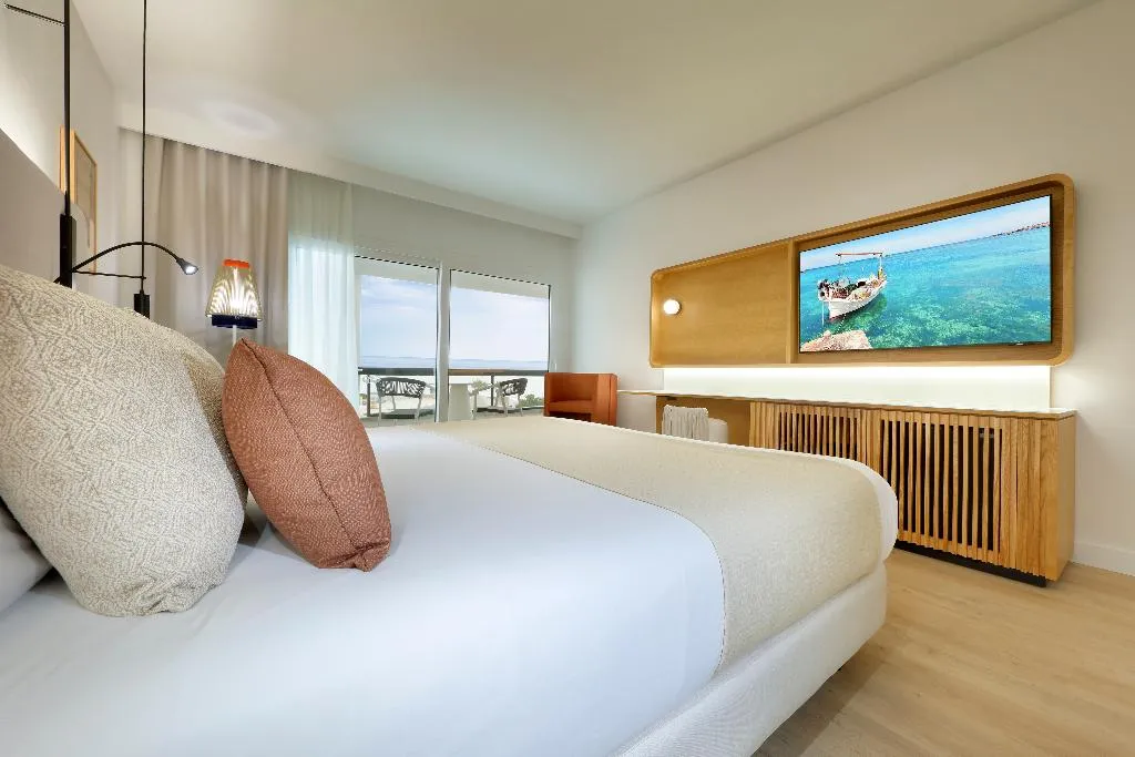 Double or Twin SEA VIEW Room, Grand Palladium Select Palace Ibiza, Ibiza