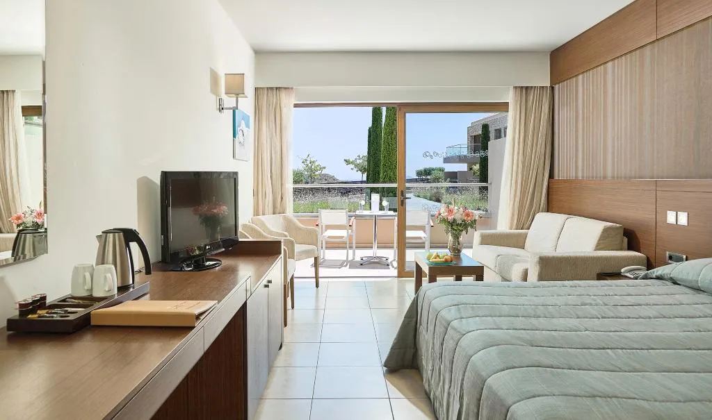 TRIPLE GARDEN VIEW Room, Blue Lagoon Village, Kos