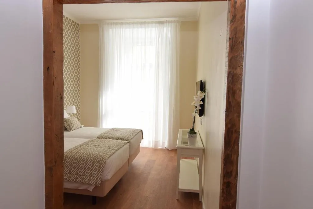 Room, Chiado Dream Apartments, Lisbon
