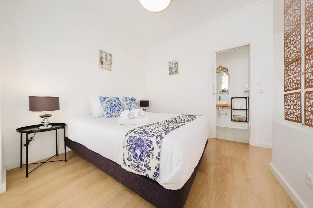 QUADRUPLE COMFORT Room, Villa Paraiso Da Caparica, Lisbon