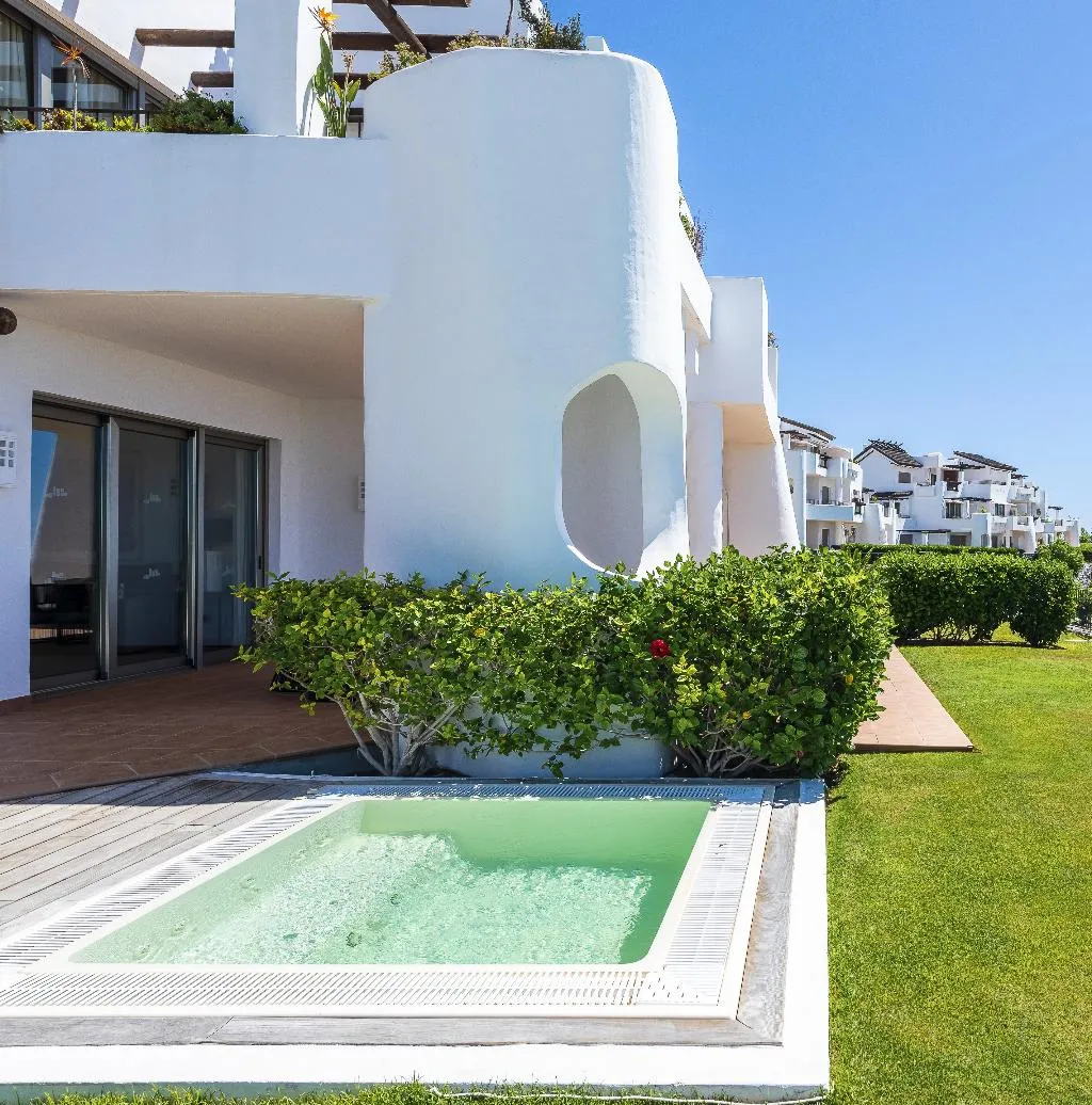 SUITE WITH JACUZZI Room, Las Terrazas de Abama Suites, Tenerife