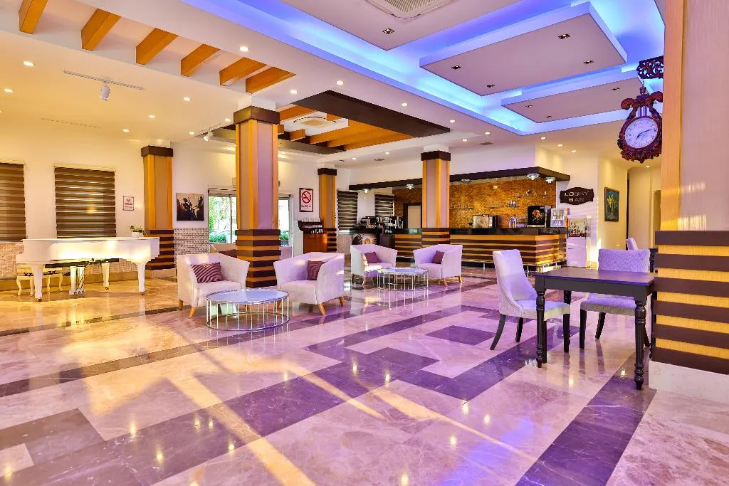 Lobby, Crystal Aura Aqua Collection, Antalya