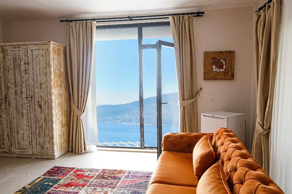 Room DELUXE SEA VIEW WITH BALCONY Room, Sultan Hotel Kalkan, Dalaman