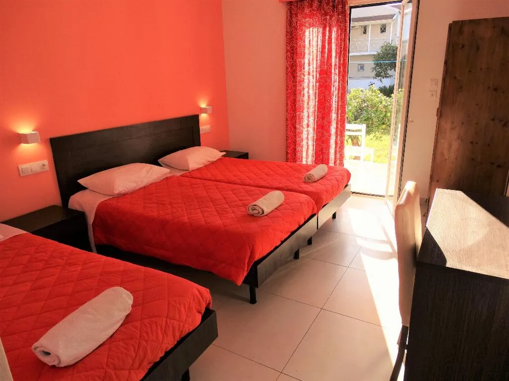 QUADRUPLE STANDARD Room, Oasis Beach Club, Corfu