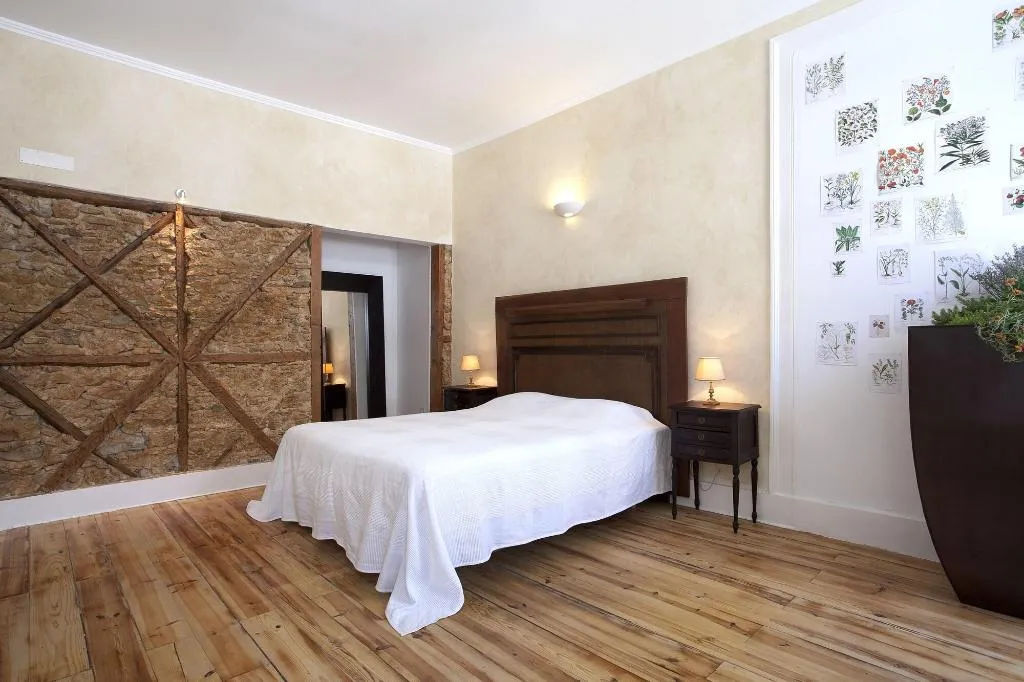 Room, Lost Lisbon - Cais do Sodré, Lisbon