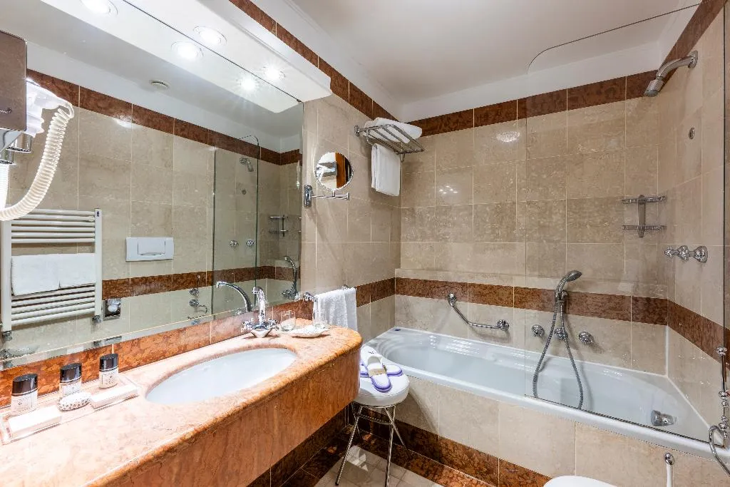 JUNIOR SUITE CANAL VIEW Room, Colombina, Venice