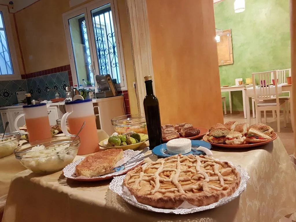Restaurant, Cortile Sant'Agostino, Palermo