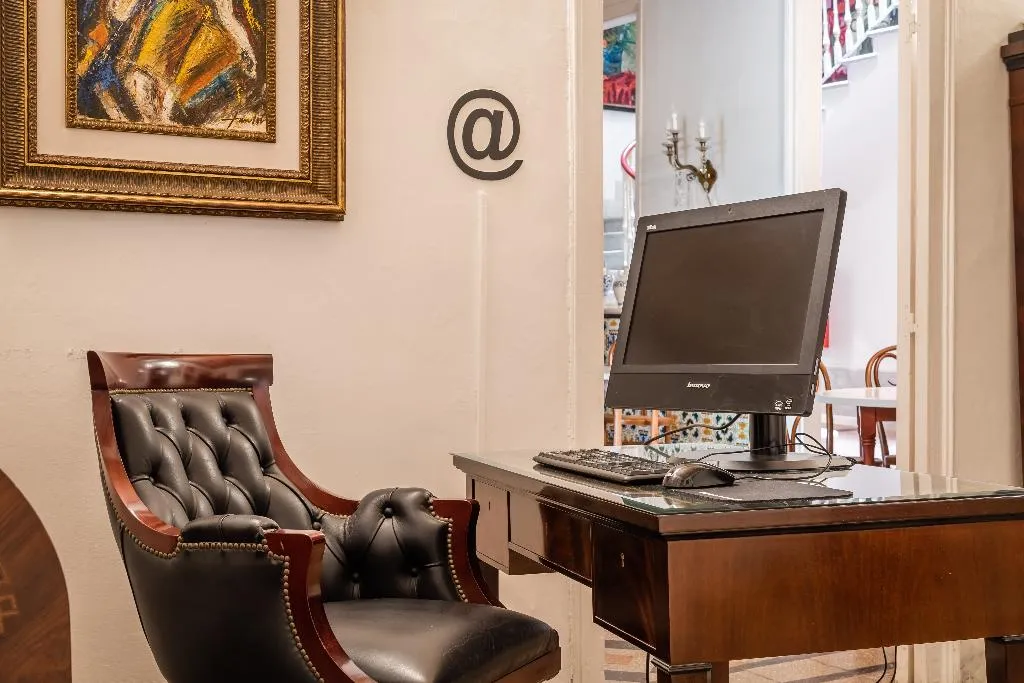 Lobby, Medium Romantic, Costa Brava