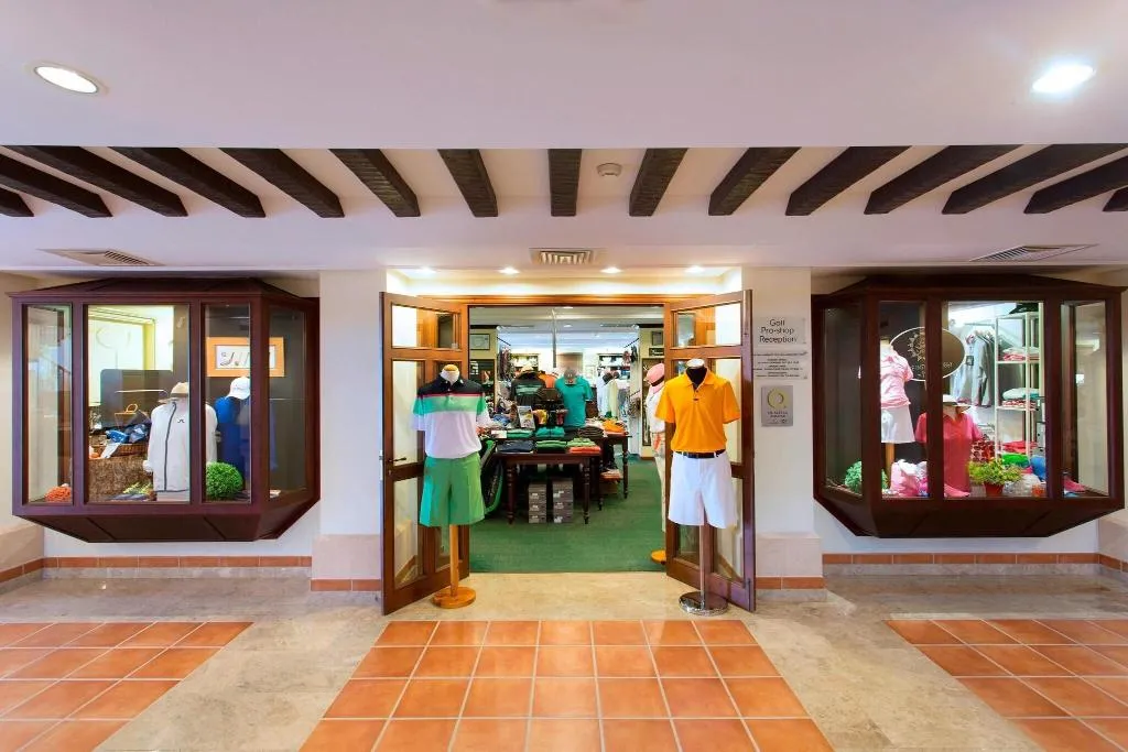 Sports and Entertainment, Marriott's Club Son Antem, Majorca